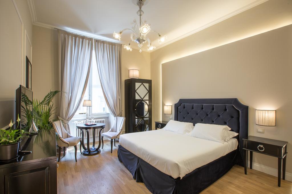 Relais Tosinghi Affittacamere Firenze